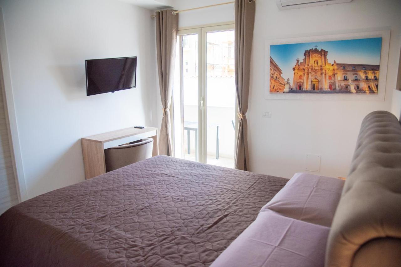 A & G Relax Rooms Συρακούσες Εξωτερικό φωτογραφία